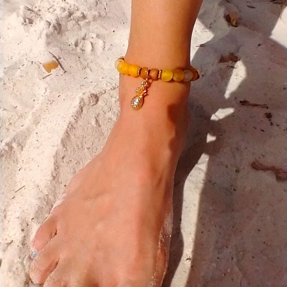 Ankle bracelet or braceletwith pineapple 🍍 charm!